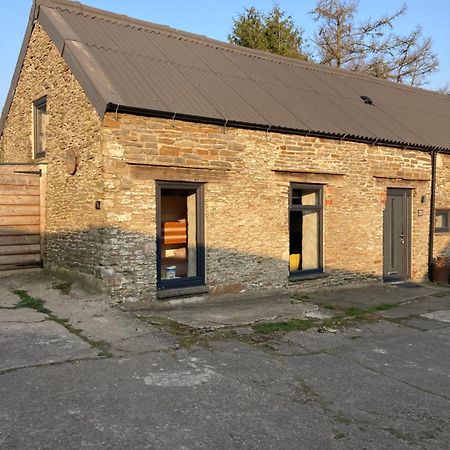 Villa The Milking Parlour At Berthllwyd à Quakers Yard Extérieur photo